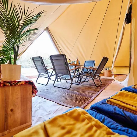 Tipi Tent In Het Hart Van De Ardennen * פרירס